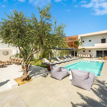 Hypnosis Beachside Villa With Private Heated Pool Георгиуполис Экстерьер фото