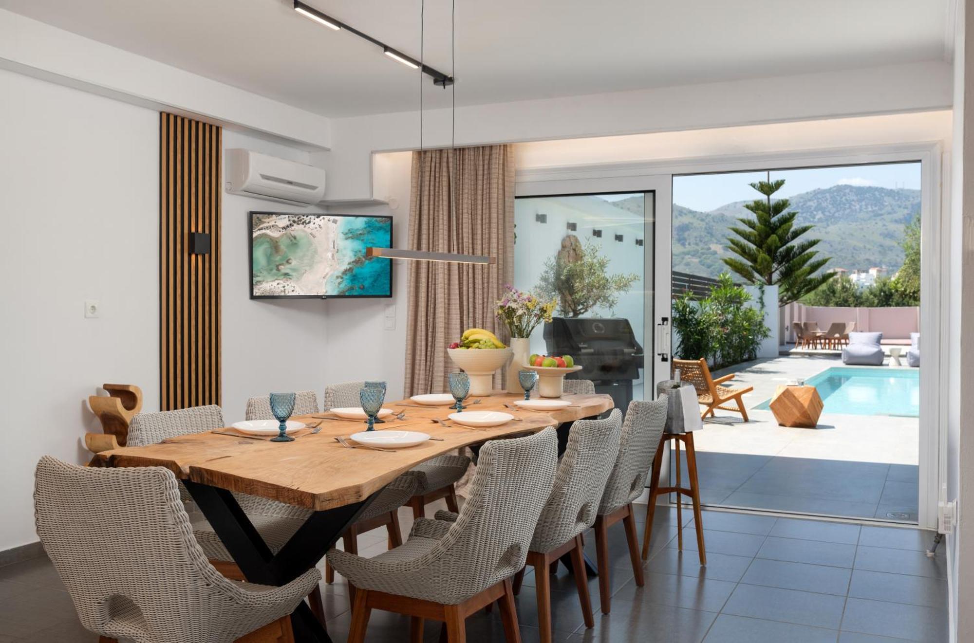 Hypnosis Beachside Villa With Private Heated Pool Георгиуполис Экстерьер фото