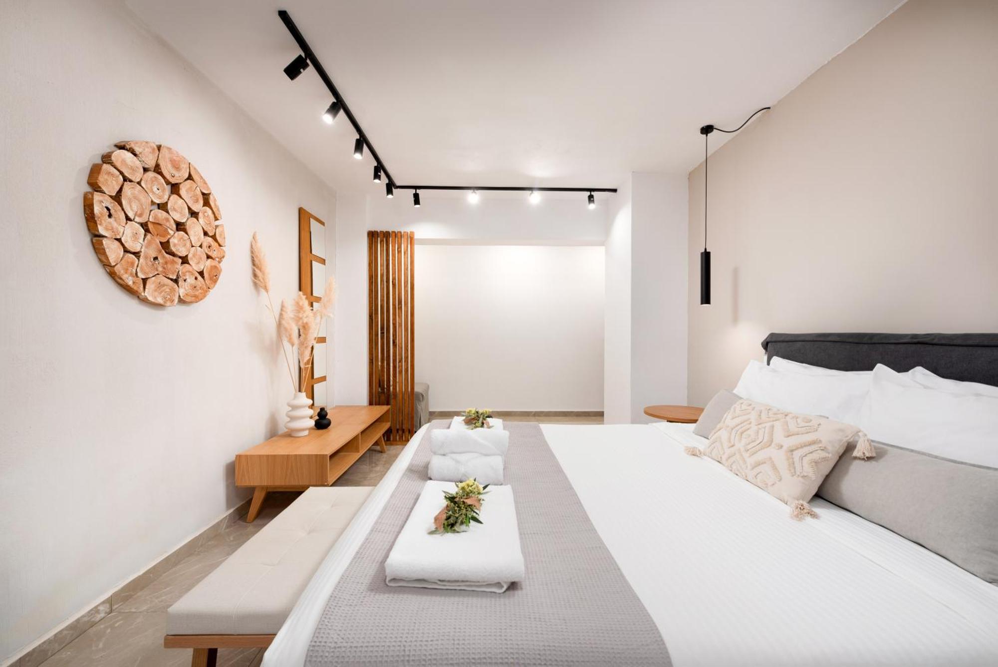 Hypnosis Beachside Villa With Private Heated Pool Георгиуполис Экстерьер фото