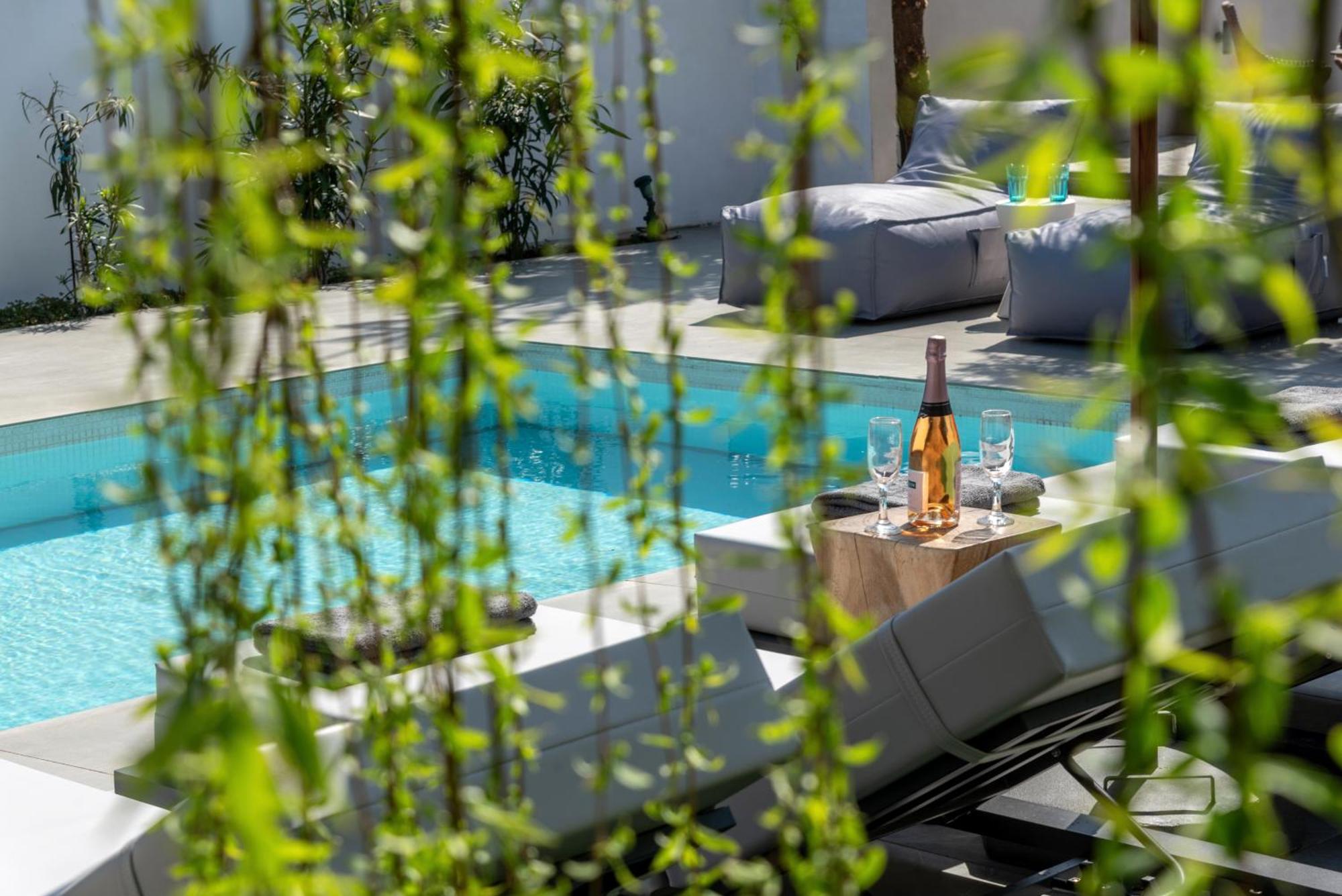 Hypnosis Beachside Villa With Private Heated Pool Георгиуполис Экстерьер фото