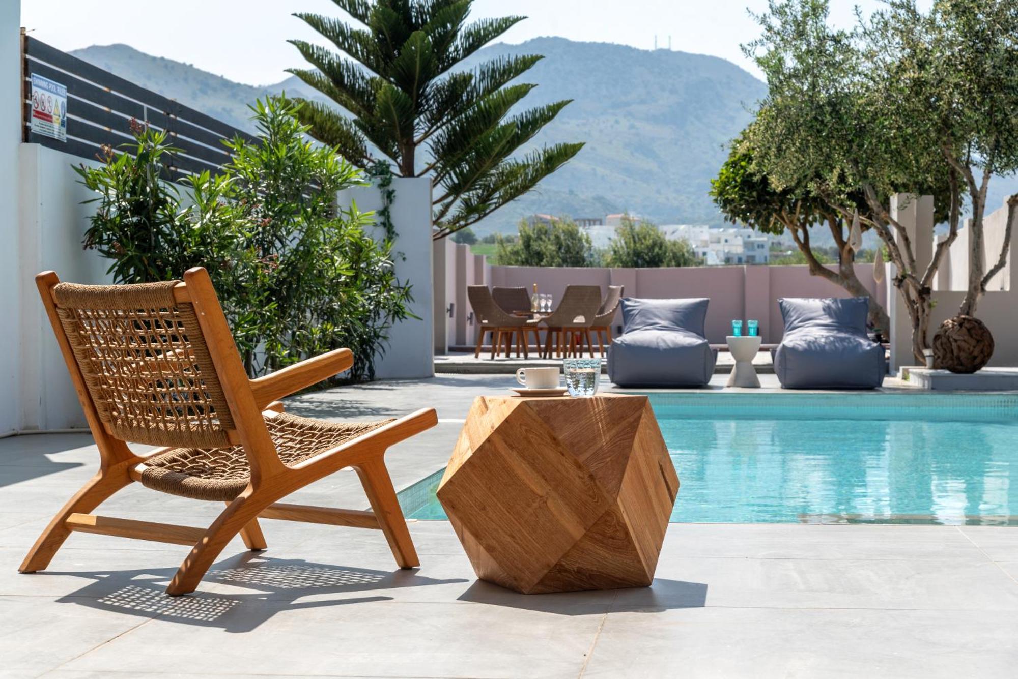 Hypnosis Beachside Villa With Private Heated Pool Георгиуполис Экстерьер фото
